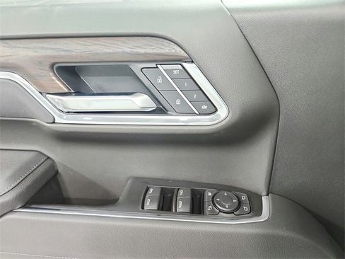 New 2026 GMC Sierra 1500 SLT w/ SLT Premium Plus Package image 34