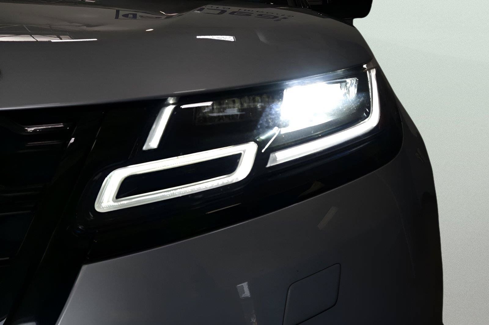 Used 2021 Land Rover Range Rover Velar R-Dynamic S AWD/4WD image 38