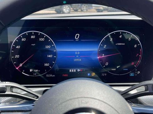 Used 2023 Mercedes-Benz C 300 4MATIC Sedan image 3