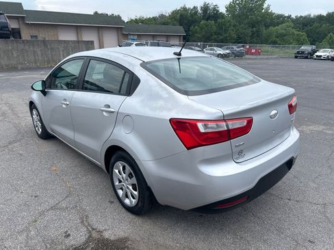 Used 2013 Kia Rio LX FWD image 8