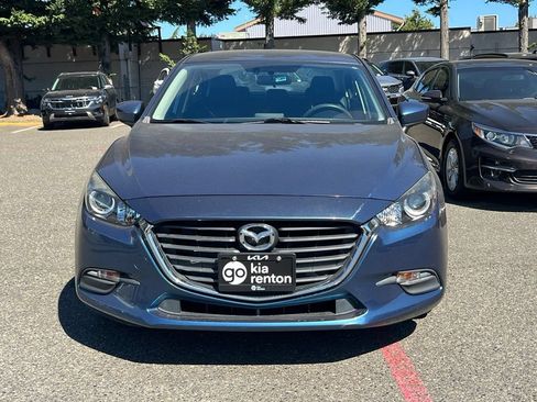 Used 2017 MAZDA MAZDA3 Sport FWD image 4