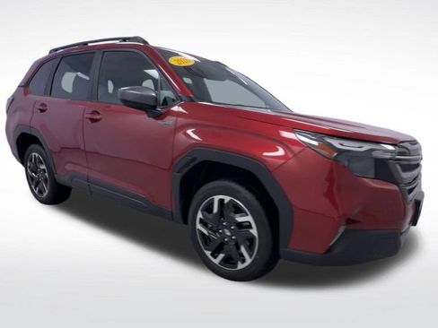 Used 2026 Subaru Forester Premium AWD/4WD image 2