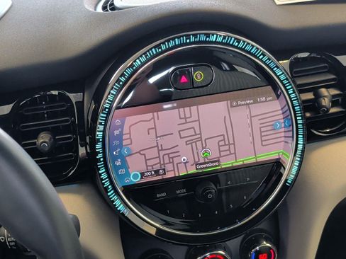 Used 2023 MINI Cooper SE FWD image 25