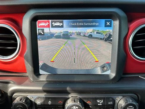 Used 2021 Jeep Gladiator Rubicon image 30