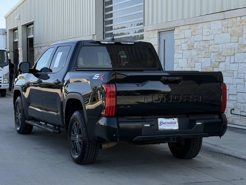 Used 2023 Toyota Tundra SR5 w/ SR5 Convenience Package AWD/4WD image 4
