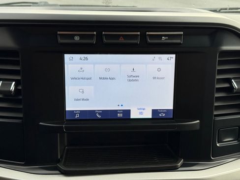 Used 2024 Ford F350 XLT image 27