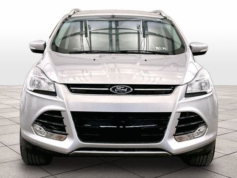 Used 2016 Ford Escape Titanium image 3