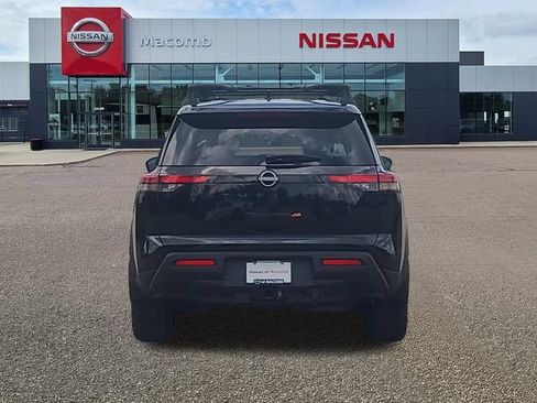 Used 2025 Nissan Pathfinder Rock Creek AWD/4WD image 6
