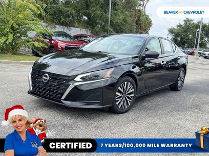 Used 2024 Nissan Altima 2.5 SV