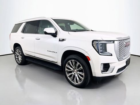 Used 2023 GMC Yukon Denali AWD/4WD image 24