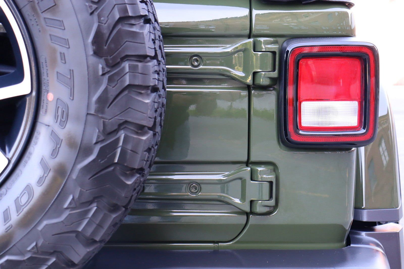 Used 2021 Jeep Wrangler Rubicon AWD/4WD image 40