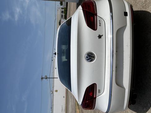 Used 2013 Volkswagen CC Sport Plus FWD image 8