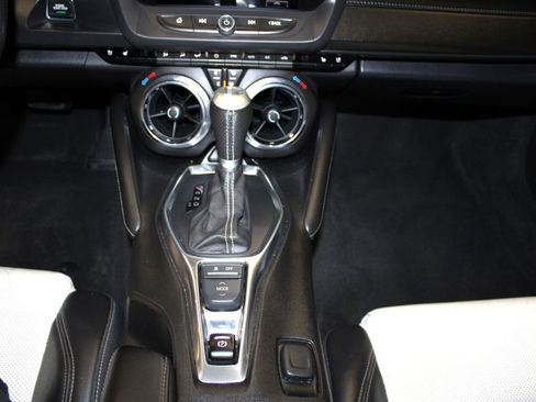 Used 2016 Chevrolet Camaro SS image 18