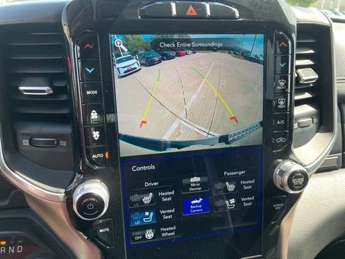 Used 2021 RAM 1500 Laramie AWD/4WD image 21