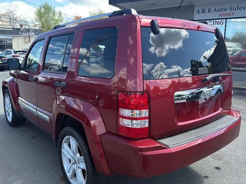 Used 2012 Jeep Liberty Limited Jet w/ Comfort/Convenience Group AWD/4WD image 5
