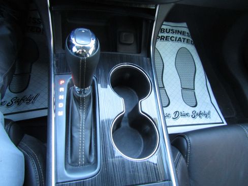 Used 2017 Chevrolet Impala LT w/ Leather Package image 11