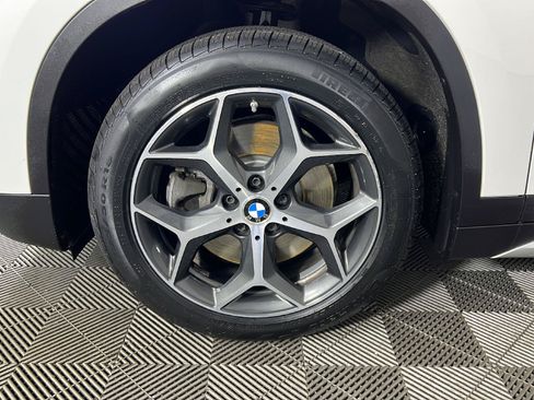 Used 2019 BMW X1 xDrive28i w/ Convenience Package AWD/4WD image 14