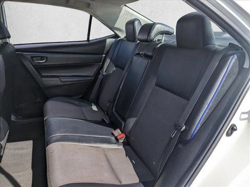 Used 2017 Toyota Corolla SE image 16