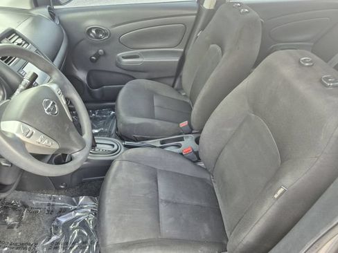 Used 2019 Nissan Versa S Plus FWD image 19