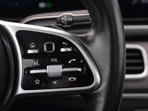 Certified 2022 Mercedes-Benz GLS 450 4MATIC image 25