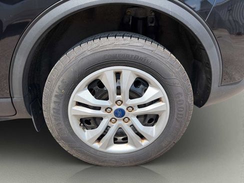 Used 2022 Ford Escape S AWD/4WD image 23