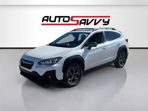 Used 2022 Subaru Crosstrek 2.5i Sport w/ Moonroof Package image 3