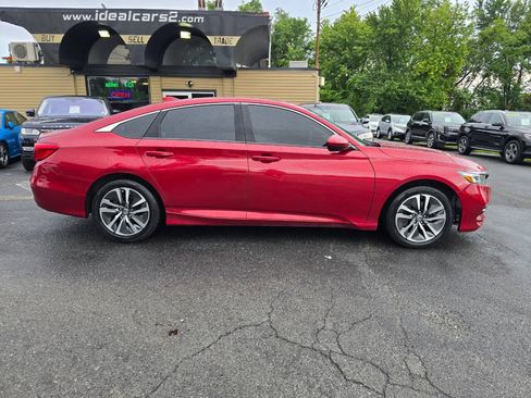 Used 2020 Honda Accord Hybrid image 2