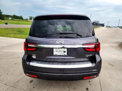 Used 2024 INFINITI QX80 Luxe image 4