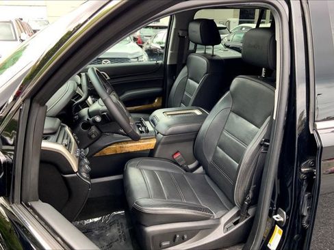Used 2017 GMC Yukon XL Denali w/ Open Road Package AWD/4WD image 25