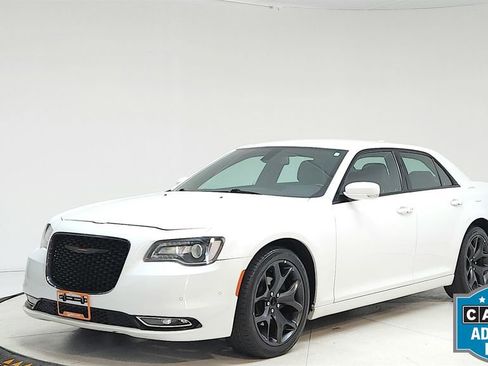 Used 2021 Chrysler 300 S image 8