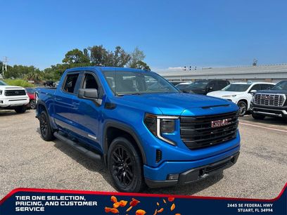 Used 2022 GMC Sierra 1500 Elevation