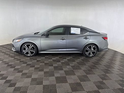Used 2022 Nissan Sentra SR FWD image 9