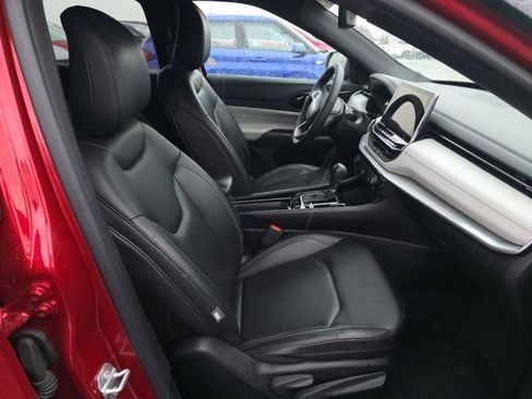 Used 2025 Jeep Compass Limited image 7