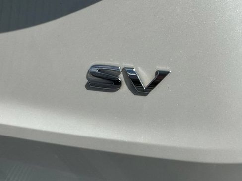 Used 2021 Nissan Rogue SV w/ Premium Package FWD image 7