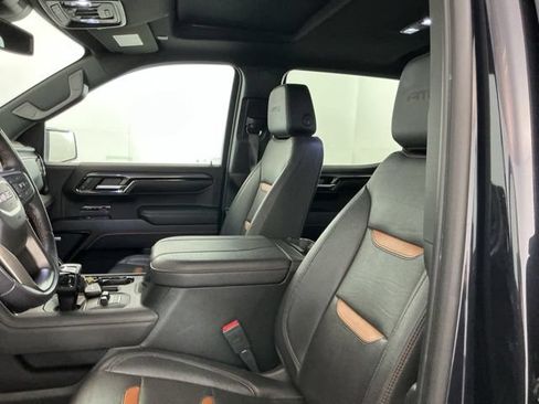 Used 2023 GMC Sierra 1500 AT4 w/ AT4 Premium Package AWD/4WD image 16