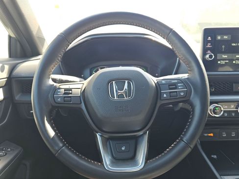 Used 2026 Honda CR-V TrailSport image 25