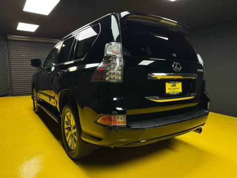 Used 2014 Lexus GX 460 image 4