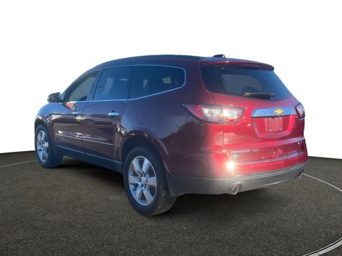 Used 2017 Chevrolet Traverse Premier image 3