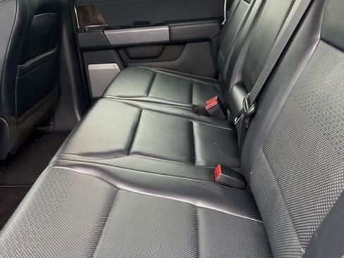 Used 2021 Ford F150 Lariat w/ Max Trailer Tow Package image 14