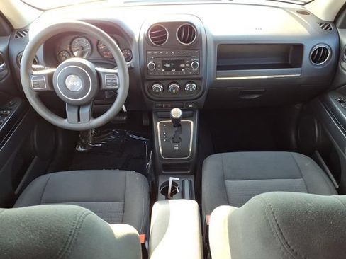 Used 2016 Jeep Patriot Sport w/ Power Value Group AWD/4WD image 11