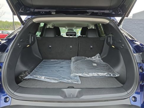 Used 2025 Nissan Murano SV image 15