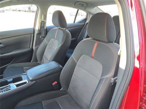 Used 2022 Nissan Sentra SR image 12