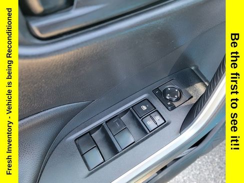 Used 2019 Toyota RAV4 LE w/ Carpet Mat Package AWD/4WD image 11