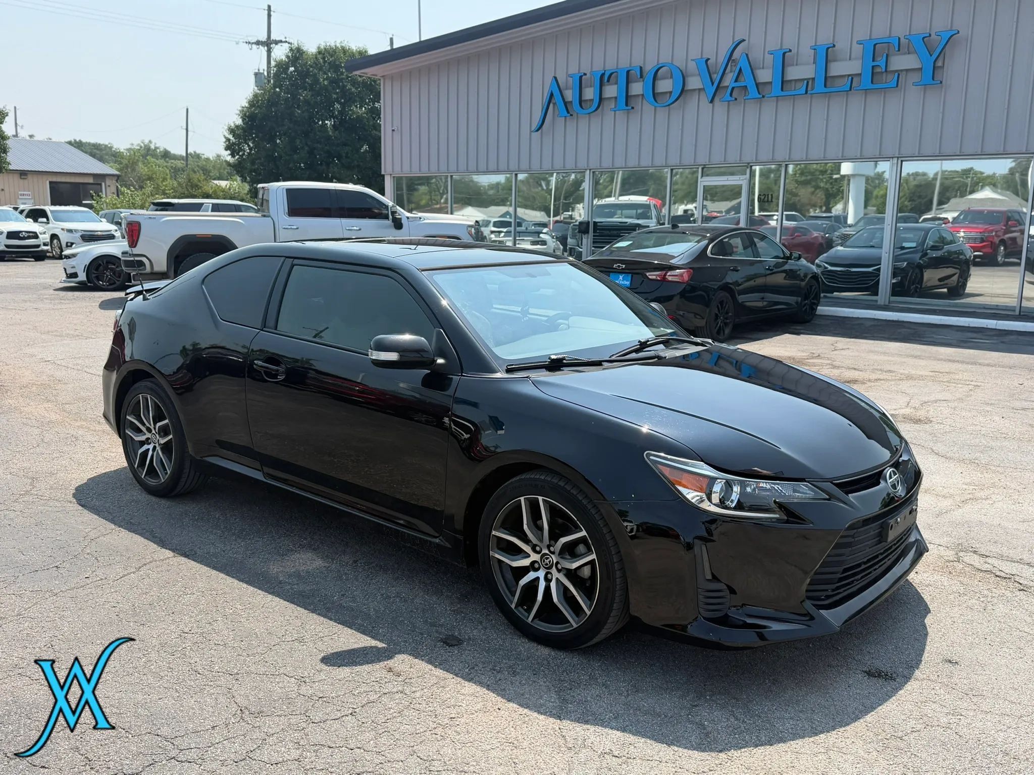 Used 2016 Scion tC FWD image 1