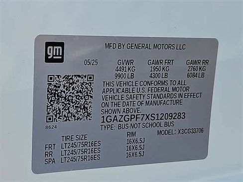 New 2025 Chevrolet Express 3500 LT w/ LT Preferred Equipment Group image 24