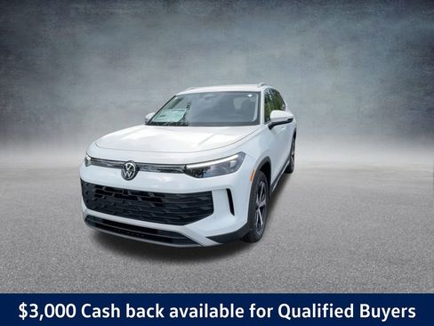 New 2025 Volkswagen Tiguan SE image 6