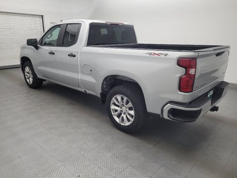Used 2020 Chevrolet Silverado 1500 Custom w/ Custom Value Package AWD/4WD image 3