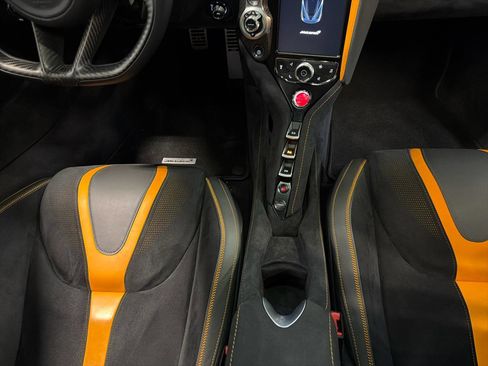 Used 2019 McLaren 720S Performance image 24