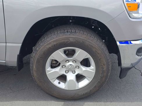 Used 2024 RAM 1500 Big Horn AWD/4WD image 9