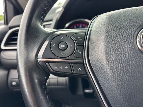 Used 2019 Toyota Camry XSE FWD image 23